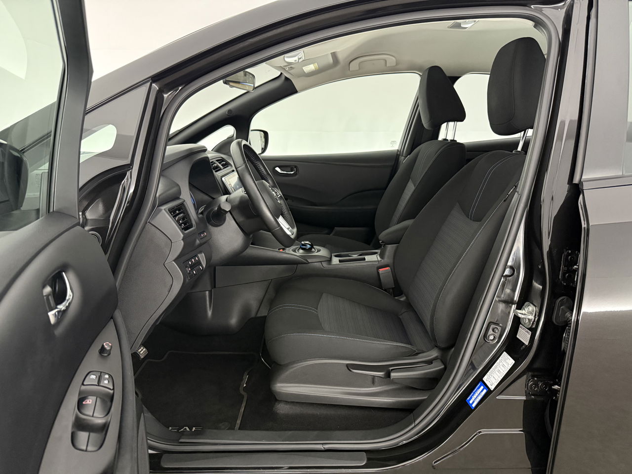 Nissan Leaf Acenta 40 kWh | LED | Camera | Carplay | Clima | Cruisecontrol | 16''LMV