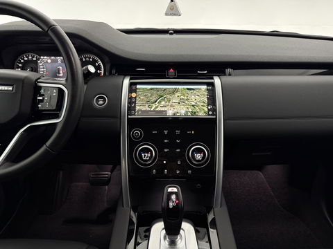 Land Rover Discovery Sport P300e 1.5 R-Dynamic HSE 254PK l Pano l Memory l 360° l Dodehoek l Carplay l Clima l Leder l LED l Trekh. l Virtual l Navi l Parkeersens.