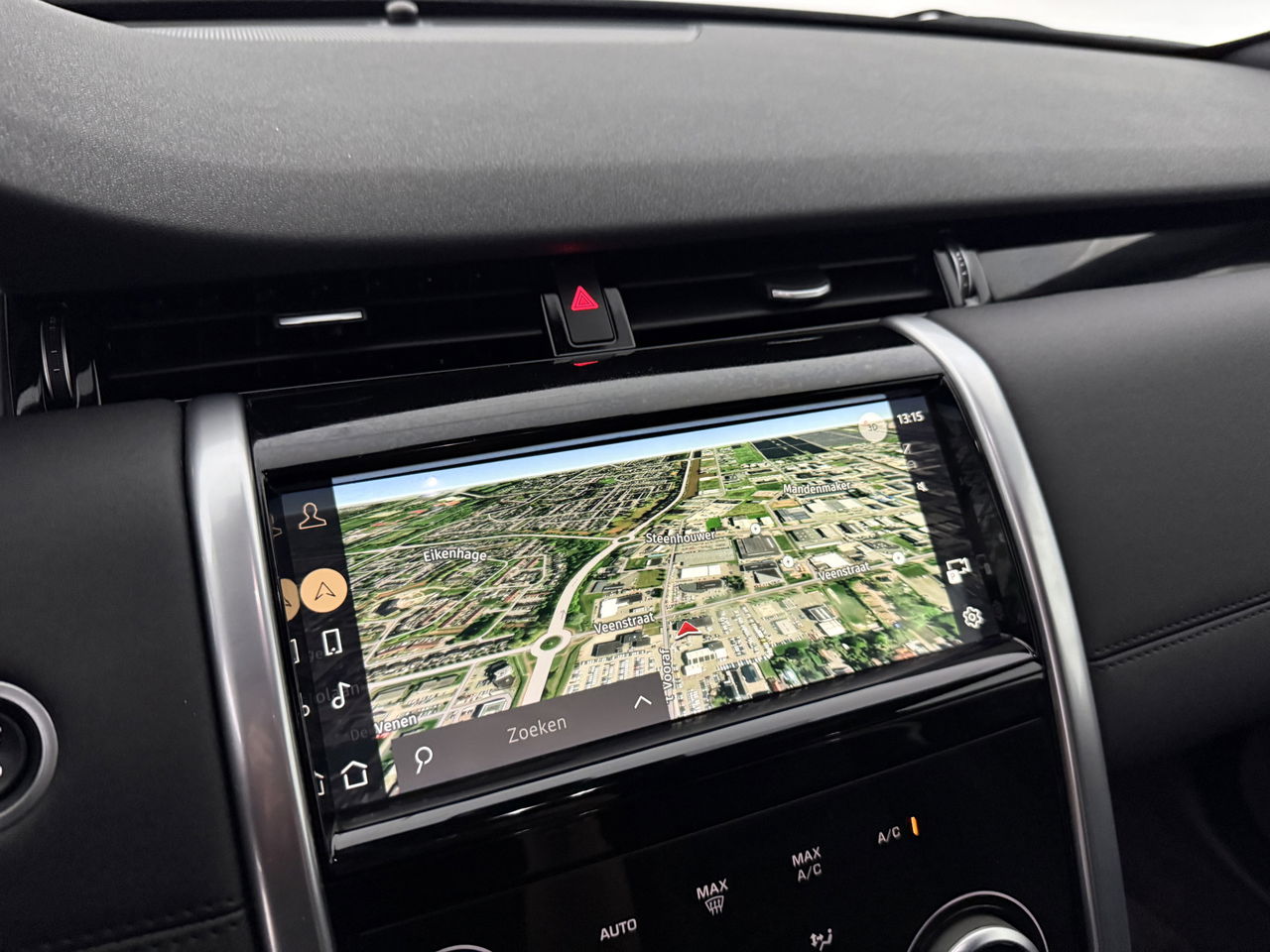 Land Rover Discovery Sport P300e 1.5 R-Dynamic HSE 254PK Pano Memory ACC Camera Carplay Clima Leder LED Trekhaak Virtual Navi PDC 20"LMV