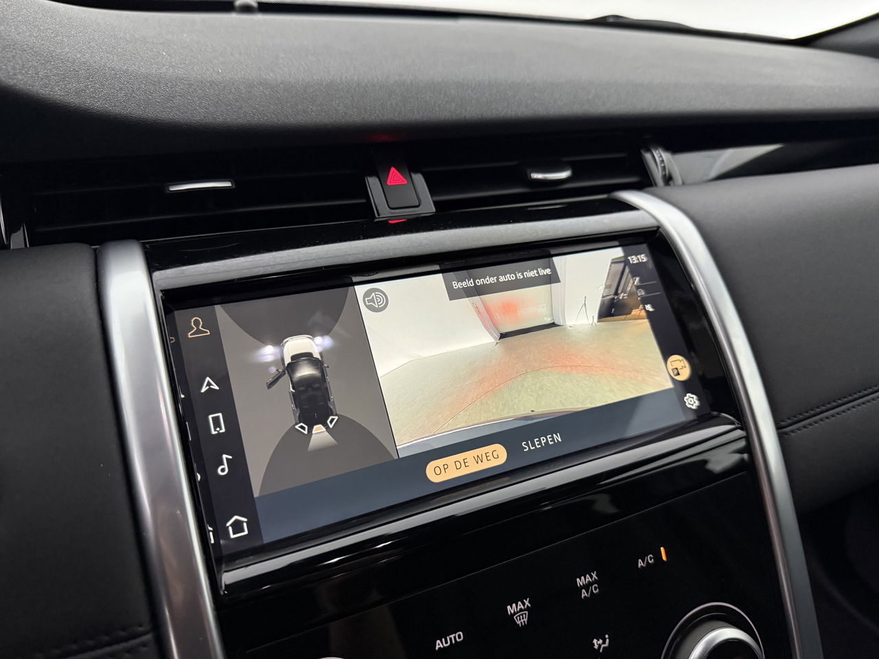Land Rover Discovery Sport P300e 1.5 R-Dynamic HSE 254PK Pano Memory ACC Camera Carplay Clima Leder LED Trekhaak Virtual Navi PDC 20"LMV