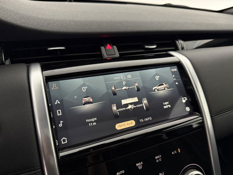 Land Rover Discovery Sport P300e 1.5 R-Dynamic HSE 254PK l Pano l Memory l 360° l Dodehoek l Carplay l Clima l Leder l LED l Trekh. l Virtual l Navi l Parkeersens.