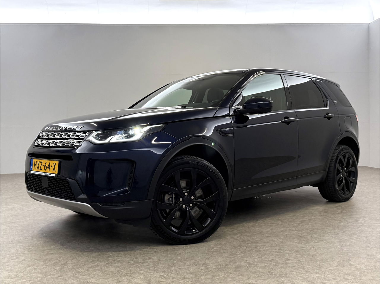 Land Rover Discovery Sport P300e 1.5 R-Dynamic HSE 254PK Pano Memory ACC Camera Carplay Clima Leder LED Trekhaak Virtual Navi PDC 20"LMV