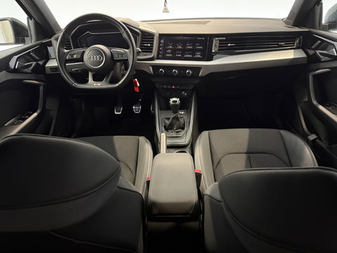 Audi A1 25 TFSI S-line | Virutal | Carplay | Cruise | Parkeersens. | LED | NAP
