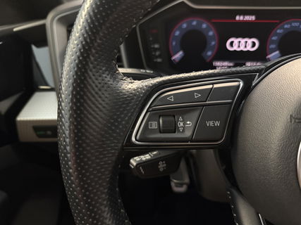 Audi A1 25 TFSI S-line | Virutal | Carplay | Cruise | Parkeersens. | LED | NAP