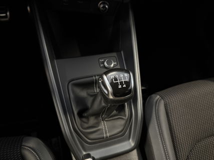 Audi A1 25 TFSI S-line | Virutal | Carplay | Cruise | Parkeersens. | LED | NAP