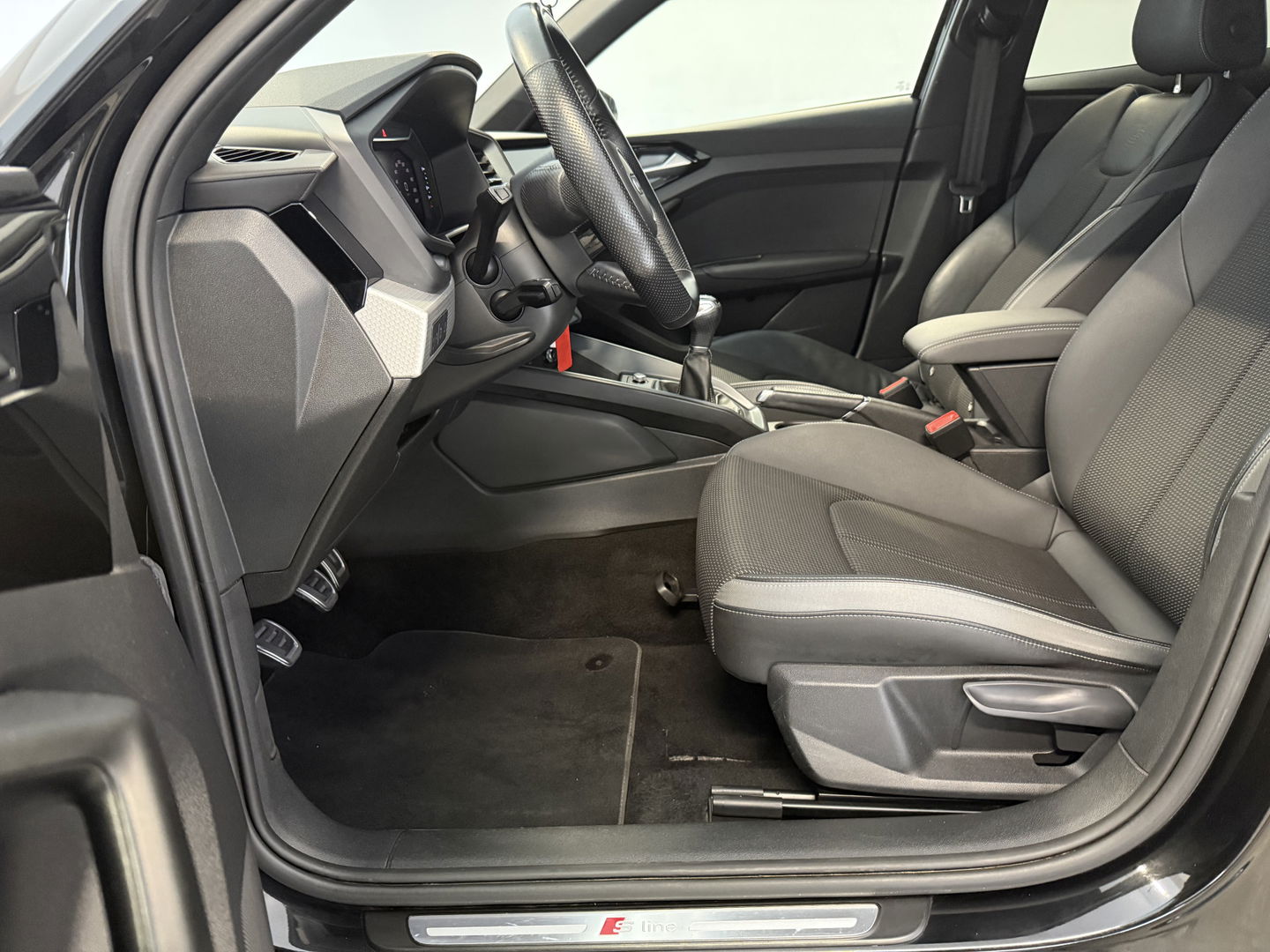 Audi A1 25 TFSI S-line | Virutal | Carplay | Cruise | Parkeersens. | LED | NAP