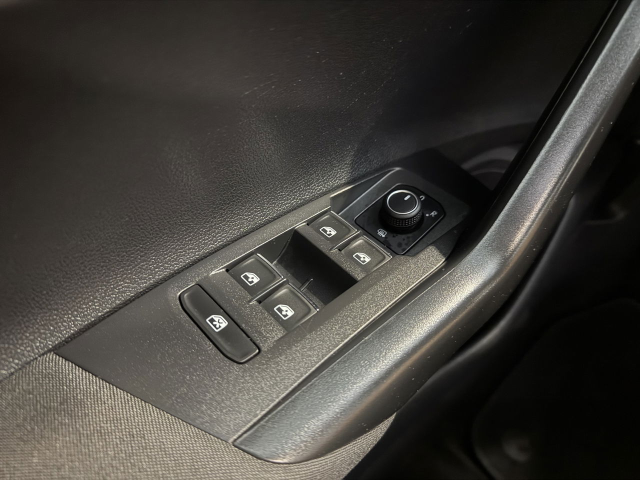 Volkswagen Polo 1.5 TSI R-line | 150PK | Pano | LED | Adaptive Cruise | Carplay | NAP