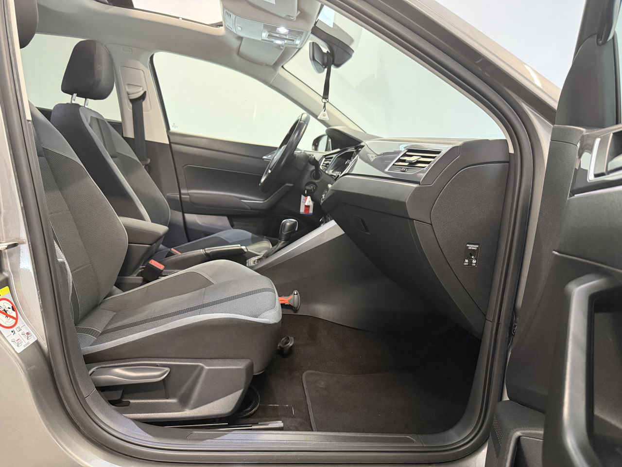 Volkswagen Polo 1.5 TSI R-line | 150PK | Pano | LED | Adaptive Cruise | Carplay | NAP