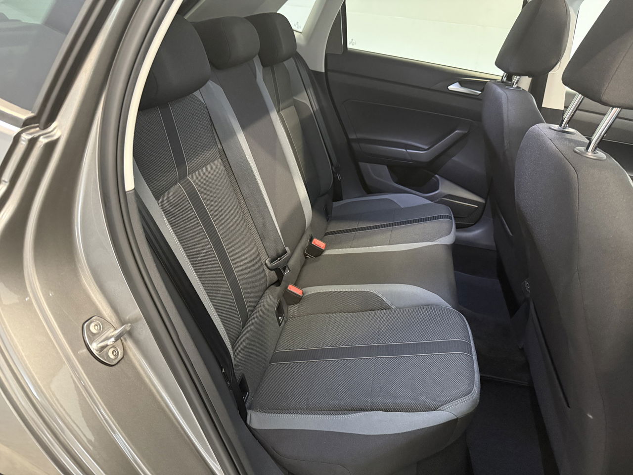 Volkswagen Polo 1.5 TSI R-line | 150PK | Pano | LED | Adaptive Cruise | Carplay | NAP