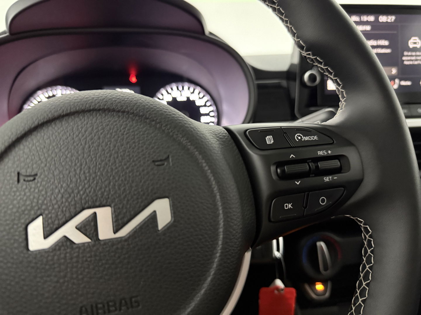 Kia Picanto 1.0 DPi DynamicLine | Camera | Cruise | Carplay | Airco | Orig. NL