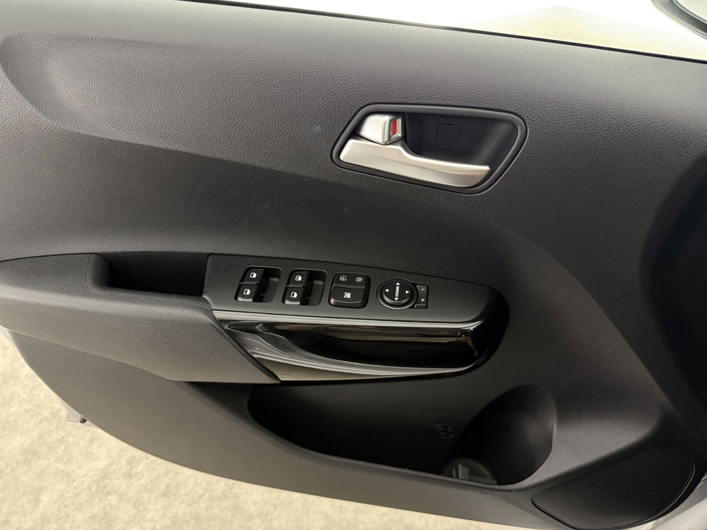 Kia Picanto 1.0 DPi DynamicLine | Camera | Cruise | Carplay | Airco | Orig. NL