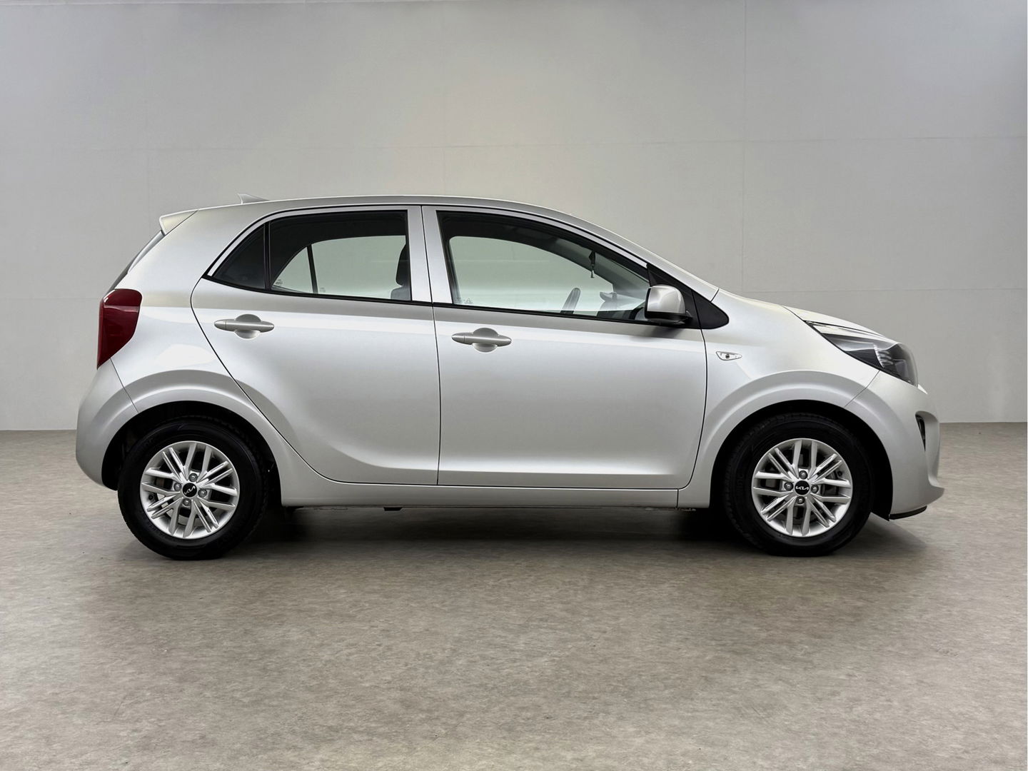 Kia Picanto 1.0 DPi DynamicLine | Camera | Cruise | Carplay | Airco | Orig. NL