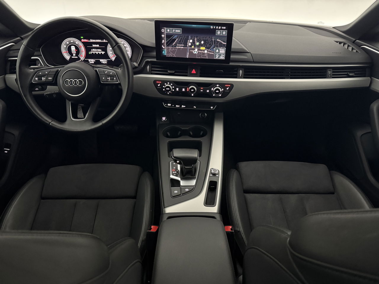 Audi A5 35 TFSI 150PK Black Edition S-Line | Virtual | Camera | Carplay | LED Stoelverw.