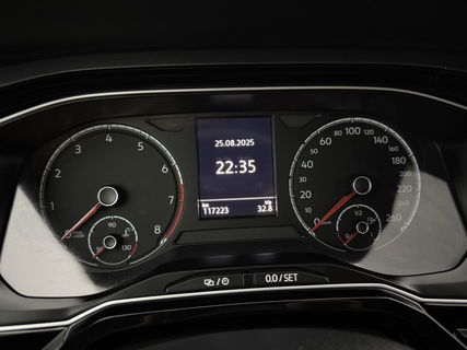 Volkswagen Polo 1.0 TSI R-line | Carplay | Navigatie | Adaptive Cruise | LED | Parkeersens. | NAP