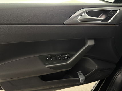 Volkswagen Polo 1.0 TSI R-line | Carplay | Navigatie | Adaptive Cruise | LED | Parkeersens. | NAP