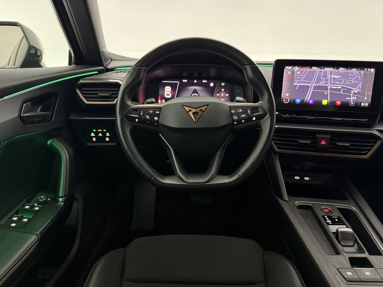 CUPRA Formentor 1.5 TSI | 150PK | LED | Sfeerverl. | Camera | Virtual | Carplay | 18"LMV