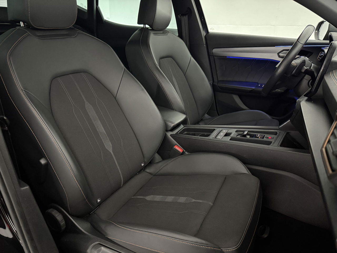 CUPRA Formentor 1.5 TSI | 150PK | LED | Sfeerverl. | Camera | Virtual | Carplay | 18"LMV