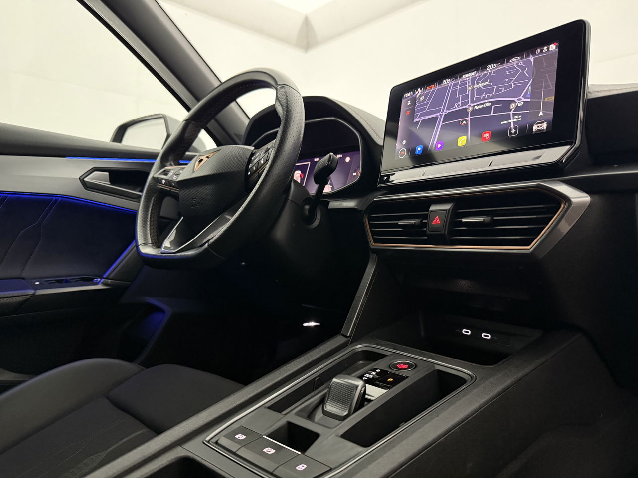 CUPRA Formentor 1.5 TSI | 150PK | LED | Sfeerverl. | Camera | Virtual | Carplay | 18"LMV
