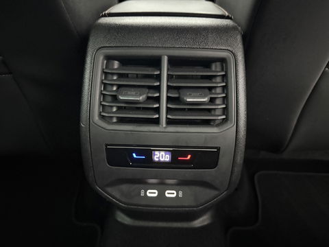 CUPRA Formentor 1.5 TSI | 150PK | LED | Sfeerverl. | Camera | Virtual | Carplay | Stuur/Stoelverw.