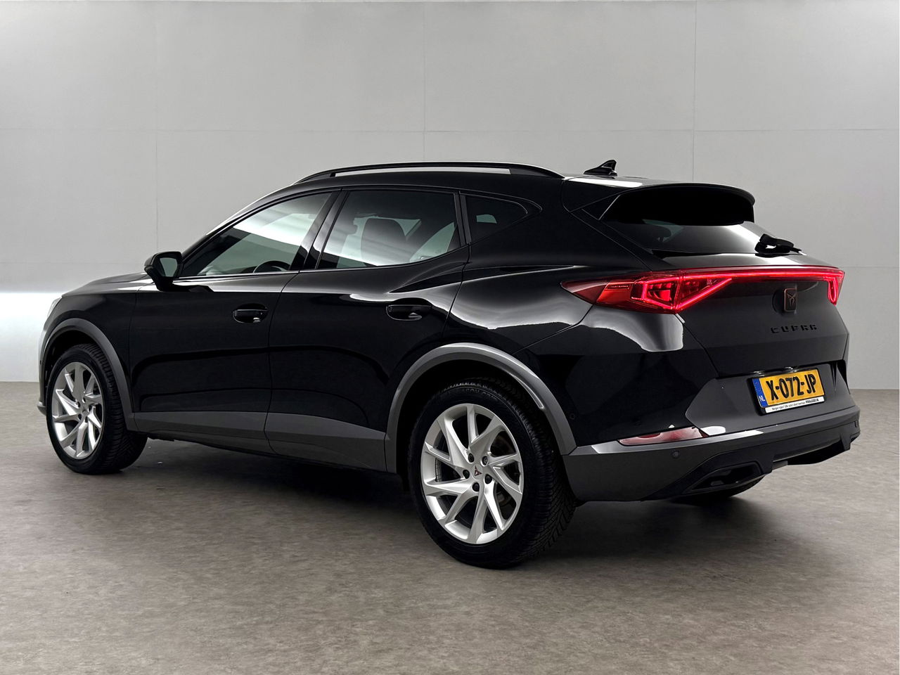 CUPRA Formentor 1.5 TSI | 150PK | LED | Sfeerverl. | Camera | Virtual | Carplay | 18"LMV