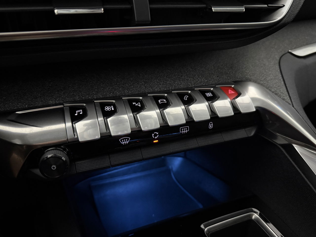 Peugeot 3008 1.2 PureTech | Sfeerverl. | 360° | Trekhaak | LED | Camera | Virtual Cockpit | Carplay | Cruisecontr.