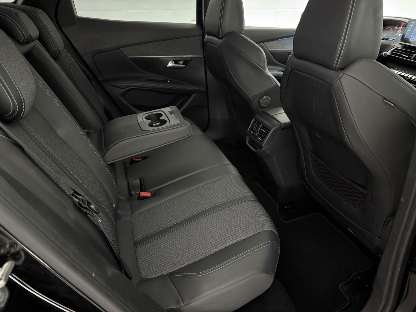 Peugeot 3008 1.2 PureTech | Sfeerverl. | 360° Camera  | Trekh. | LED | Virtual | Navi | Carplay | Cruise l Dodehoek l NAP