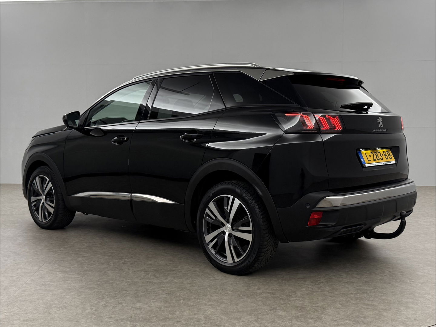 Peugeot 3008 1.2 PureTech | Sfeerverl. | 360° Camera  | Trekh. | LED | Virtual | Navi | Carplay | Cruise l Dodehoek l NAP