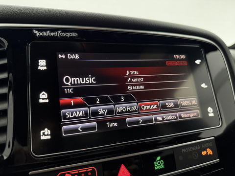 Mitsubishi Outlander 2.4 PHEV 210PK S-Edition 4WD | Pano | Parelmoer | 360° | LED | Carplay | Cruise | Stuur/Stoelverw. l Dodehoek