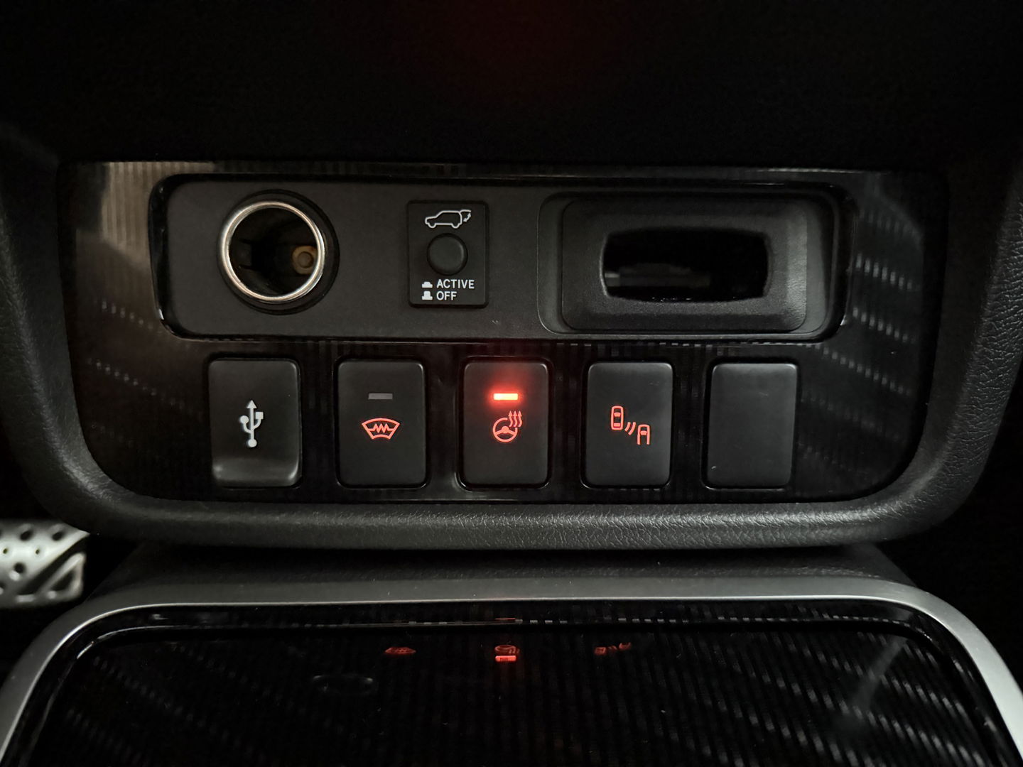 Mitsubishi Outlander 2.4 PHEV 210PK S-Edition 4WD | Pano | Parelmoer | 360° | LED | Carplay | Cruise | Stuur/Stoelverw. l Dodehoek