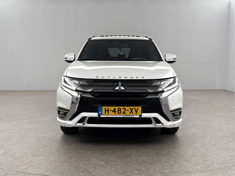 Mitsubishi Outlander 2.4 PHEV 210PK S-Edition 4WD | Pano | Parelmoer | 360° | LED | Carplay | Cruise | Stuur/Stoelverw. l Dodehoek