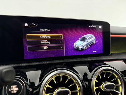 Mercedes-Benz A-Klasse 200 AMG | Pano | Virtual | Sfeerverl. | Camera | Navigatie | Cruise | LED