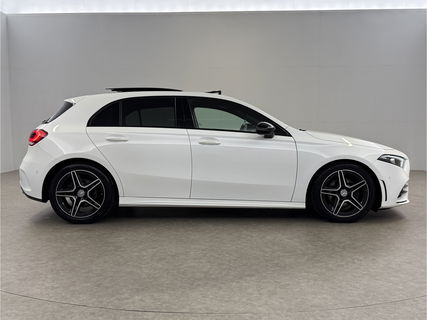 Mercedes-Benz A-Klasse 200 AMG | Pano | Virtual | Sfeerverl. | Camera | Navigatie | Cruise | LED