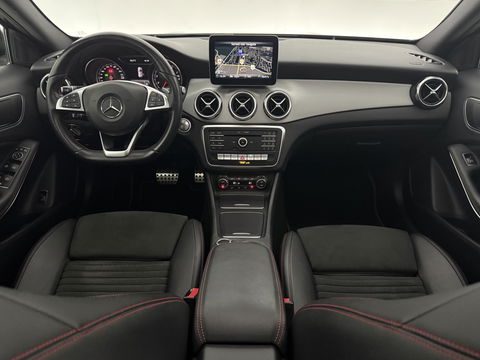 Mercedes-Benz GLA 180 AMG Limited | Pano | Camera | LED | Trekh. | Cruise | Navigatie | Parkeersens. l NAP