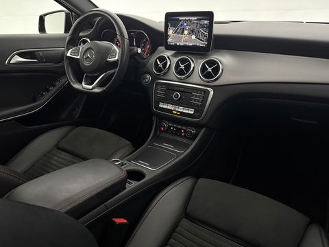 Mercedes-Benz GLA 180 AMG Limited | Pano | Camera | LED | Trekh. | Cruise | Navigatie | Parkeersens. l NAP