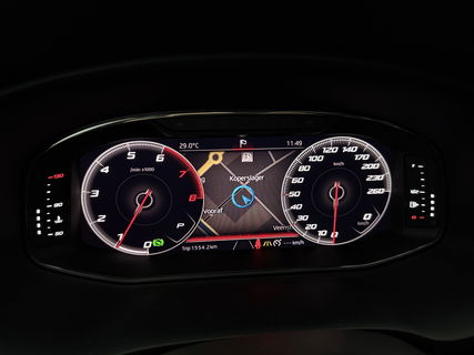 SEAT Leon 1.5 TSI FR 150PK Ultimate Edition Black Pano Beats-audio Sfeer LED Trekhaak Camera Carplay Clima Virtual Navi PDC 18"LMV