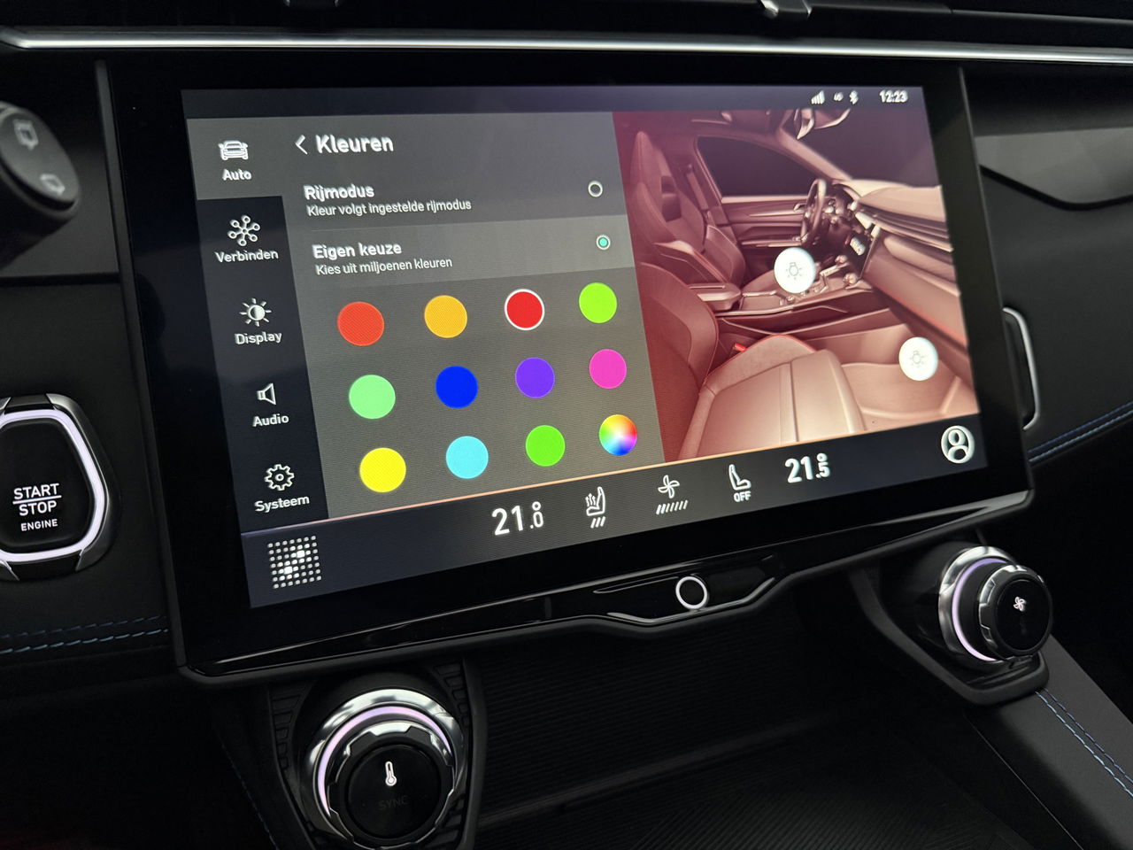 Lynk Co 01 1.5 | Panoramadak | 360° | Sfeerver. | Memory seats | LED | Virtual Cockpit | Carplay
