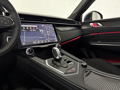 Lynk Co 01 1.5 | Pano | 360° Camera | Sfeerver. | Memory | Virtual | Stoelverw. | LED | Carplay l NAP