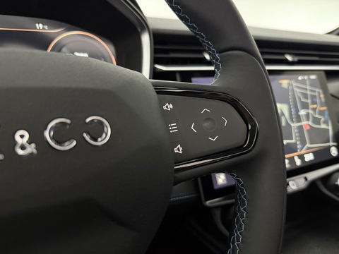 Lynk Co 01 1.5 | Pano | 360° Camera | Sfeerver. | Memory | Virtual | Stoelverw. | LED | Carplay l NAP