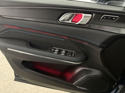 Lynk Co 01 1.5 | Panoramadak | 360° | Sfeerver. | Memory seats | LED | Virtual Cockpit | Carplay