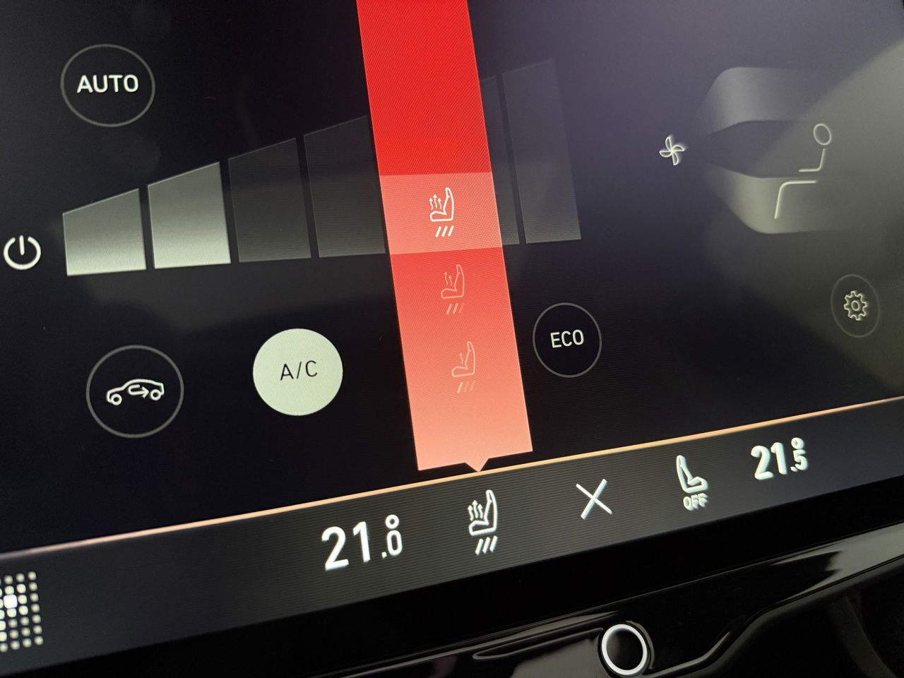 Lynk Co 01 1.5 | Panoramadak | 360° | Sfeerver. | Memory seats | LED | Virtual Cockpit | Carplay