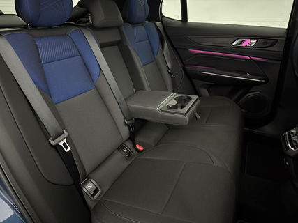 Lynk Co 01 1.5 | Panoramadak | 360° | Sfeerver. | Memory seats | LED | Virtual Cockpit | Carplay