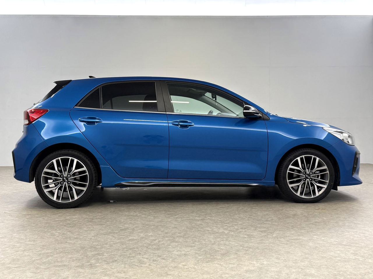 Kia Rio 1.0 T-GDi MHEV GT-Line | Camera | Carplay | LED | Cruise | Parkeersensoren | 17"LMV