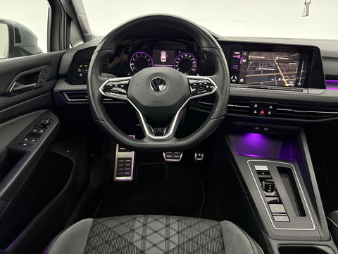 Volkswagen Golf Golf Variant 1.5 eTSI R-Line | Pano | Sfeerverl. | Stuur/Stoelverw. l Camera | Trekh.  | LED | Carplay l NAP