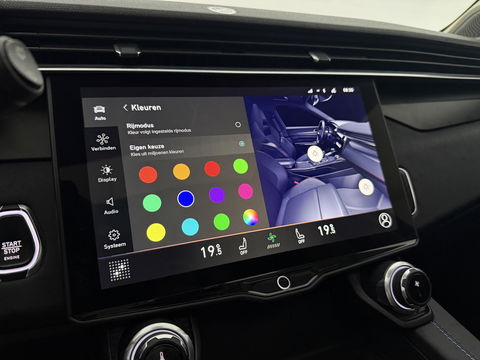 Lynk Co 01 1.5 | UNIEK Matte Grijs | 262PK l Pano l Sfeerverl. l 360° l  Memory l Virtual l Carplay l Adaptive