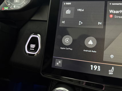 Lynk Co 01 1.5 | UNIEK Matte Grijs | 262PK Pano LED Sfeer 360Camera Memory ACC Virtual Carplay Clima Navi 20"LMV