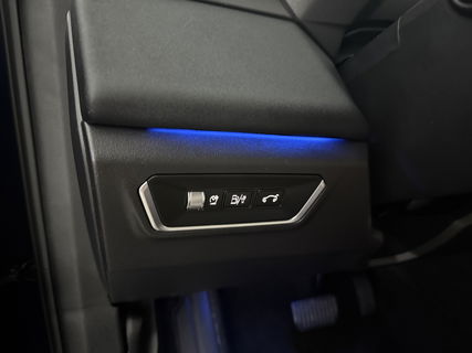 Lynk Co 01 1.5 | UNIEK Matte Grijs | 262PK Pano LED Sfeer 360Camera Memory ACC Virtual Carplay Clima Navi 20"LMV