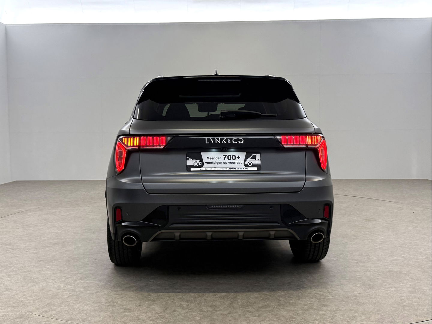 Lynk Co 01 1.5 | UNIEK Matte Grijs | 262PK l Pano l Sfeerverl. l 360° l  Memory l Virtual l Carplay l Adaptive