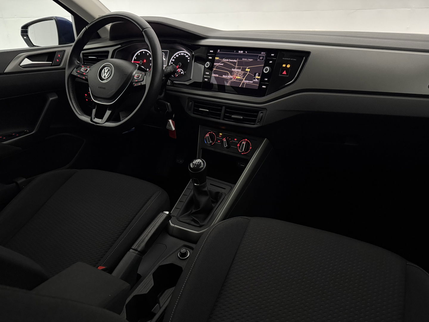 Volkswagen Polo 1.0 TSI | Carplay | Adaptive Cruise | LED | Navigatie | NAP