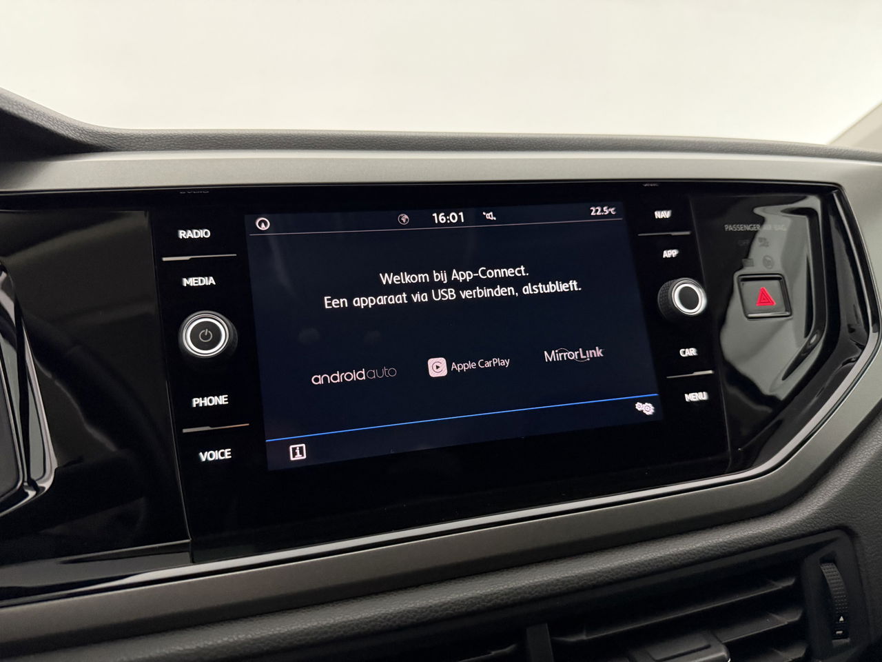 Volkswagen Polo 1.0 TSI | Carplay | Adaptive Cruise | LED | Navigatie | Orig. NL