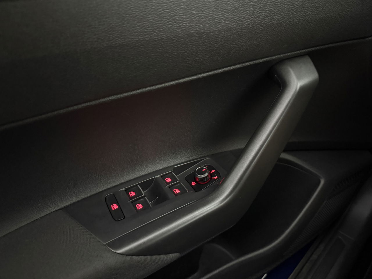 Volkswagen Polo 1.0 TSI | Carplay | Adaptive Cruise | LED | Navigatie | Orig. NL